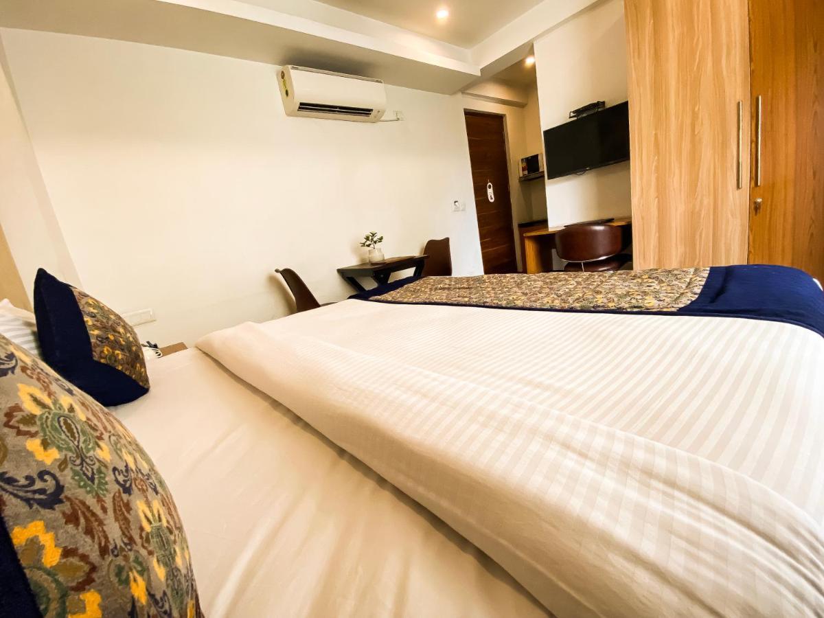 Sky Suites غورغاون المظهر الخارجي الصورة