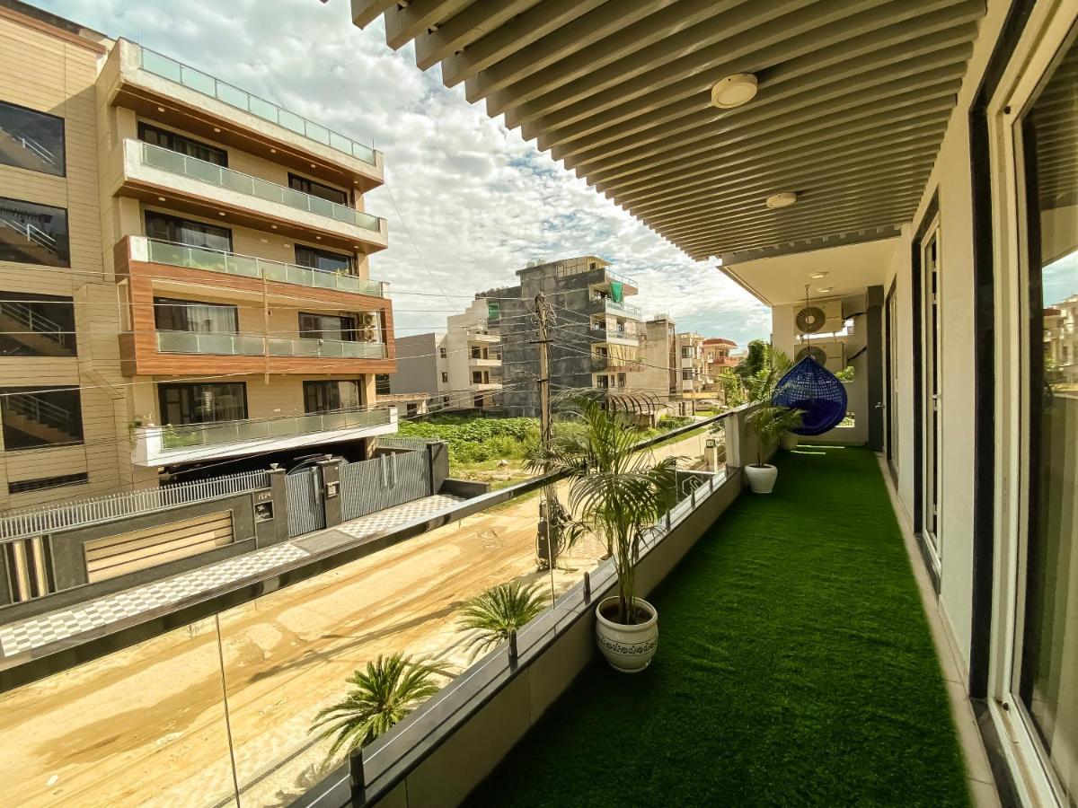 Sky Suites غورغاون المظهر الخارجي الصورة